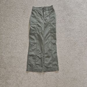 Women's Green Cargo Pants